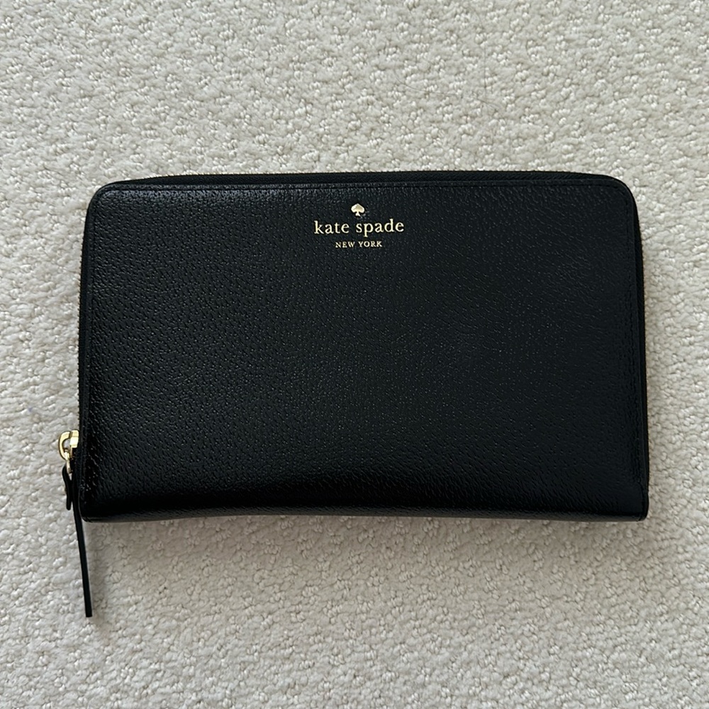 Kate Spade Wallet NWOT, Black